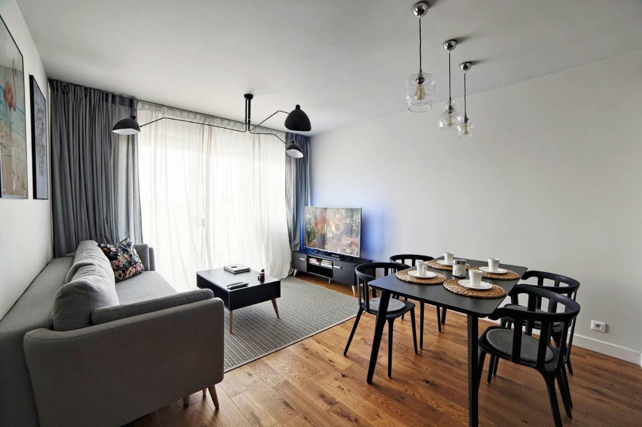 One Apartment Śrem Kültér fotó